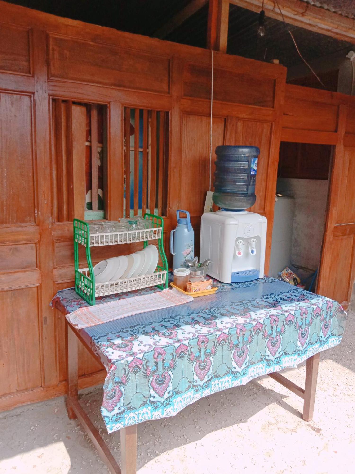 Cebongan Rumah Ukhi Guest House מראה חיצוני תמונה