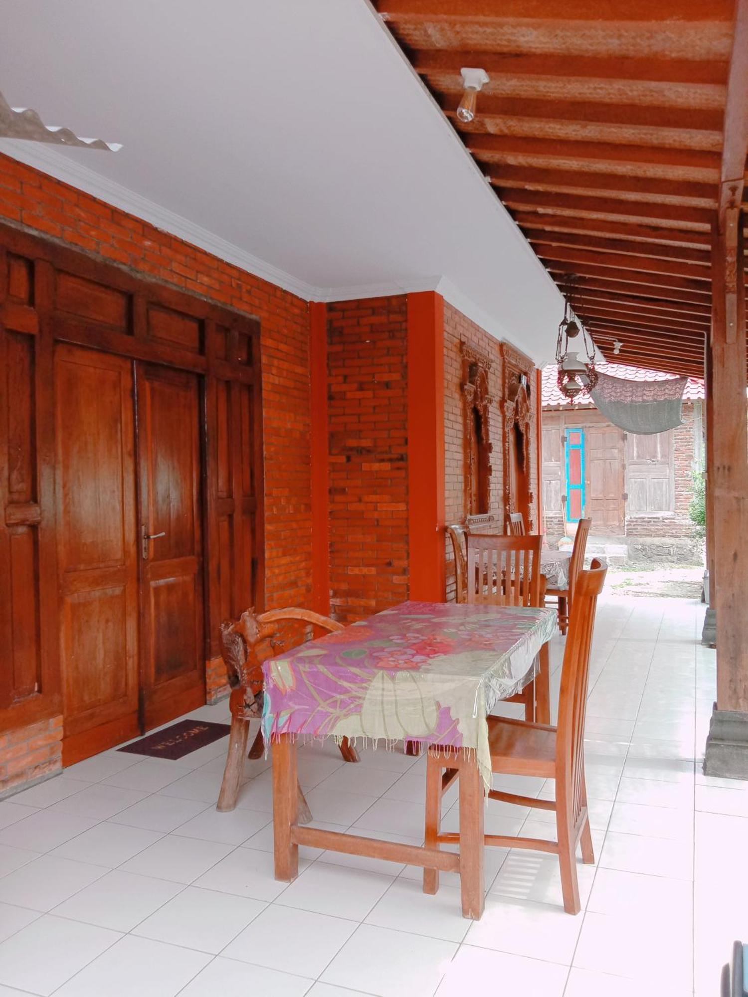 Cebongan Rumah Ukhi Guest House מראה חיצוני תמונה