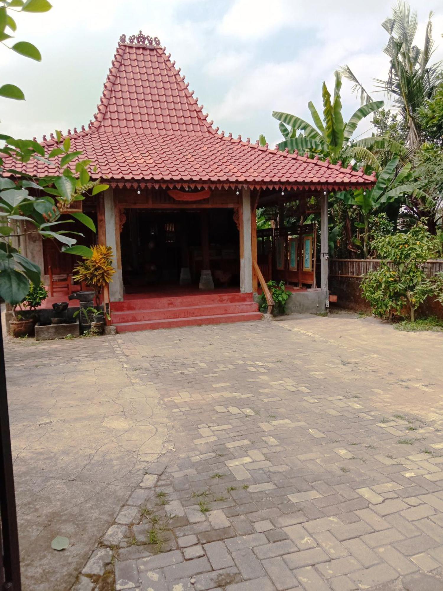 Cebongan Rumah Ukhi Guest House מראה חיצוני תמונה