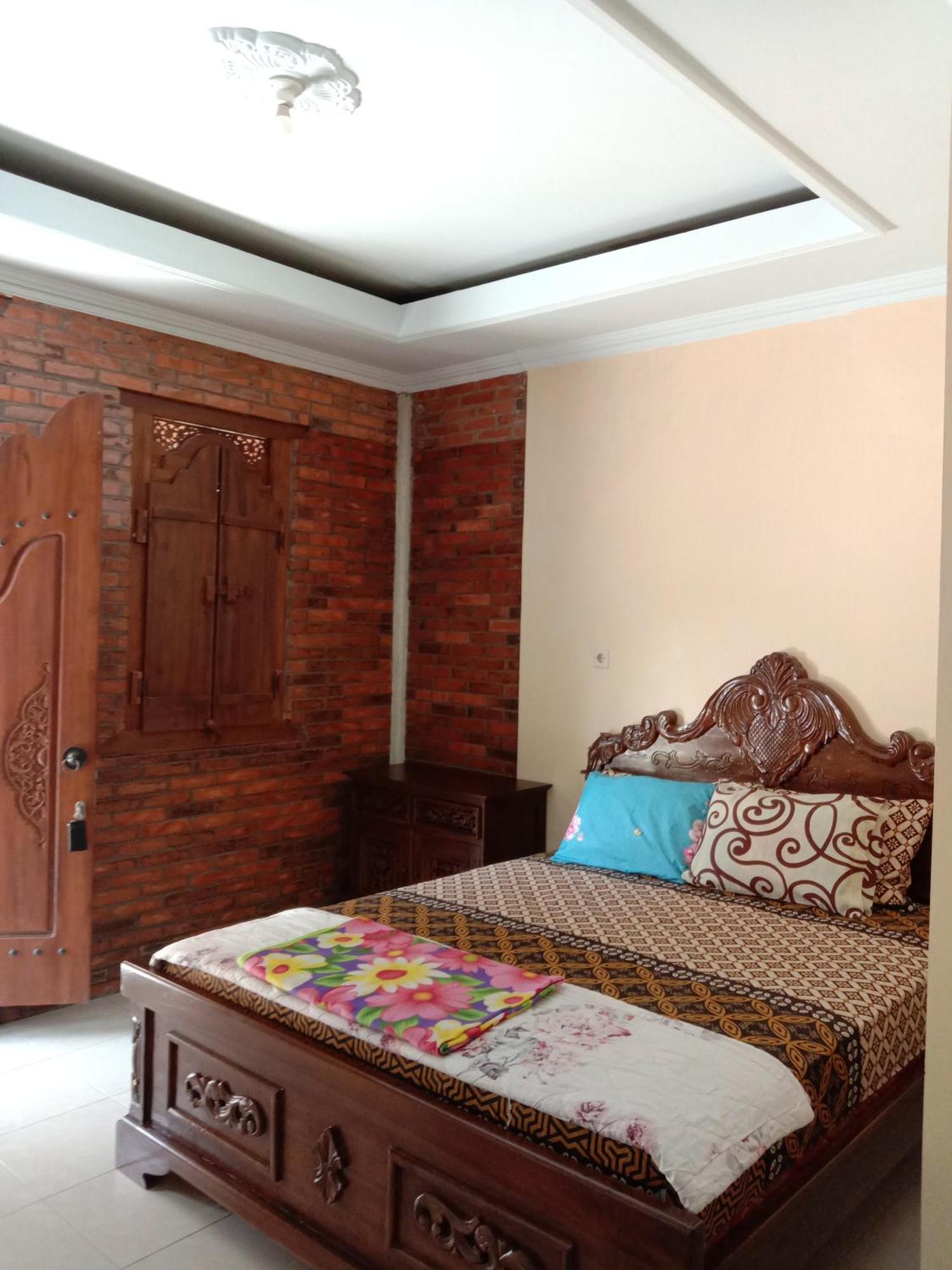 Cebongan Rumah Ukhi Guest House מראה חיצוני תמונה